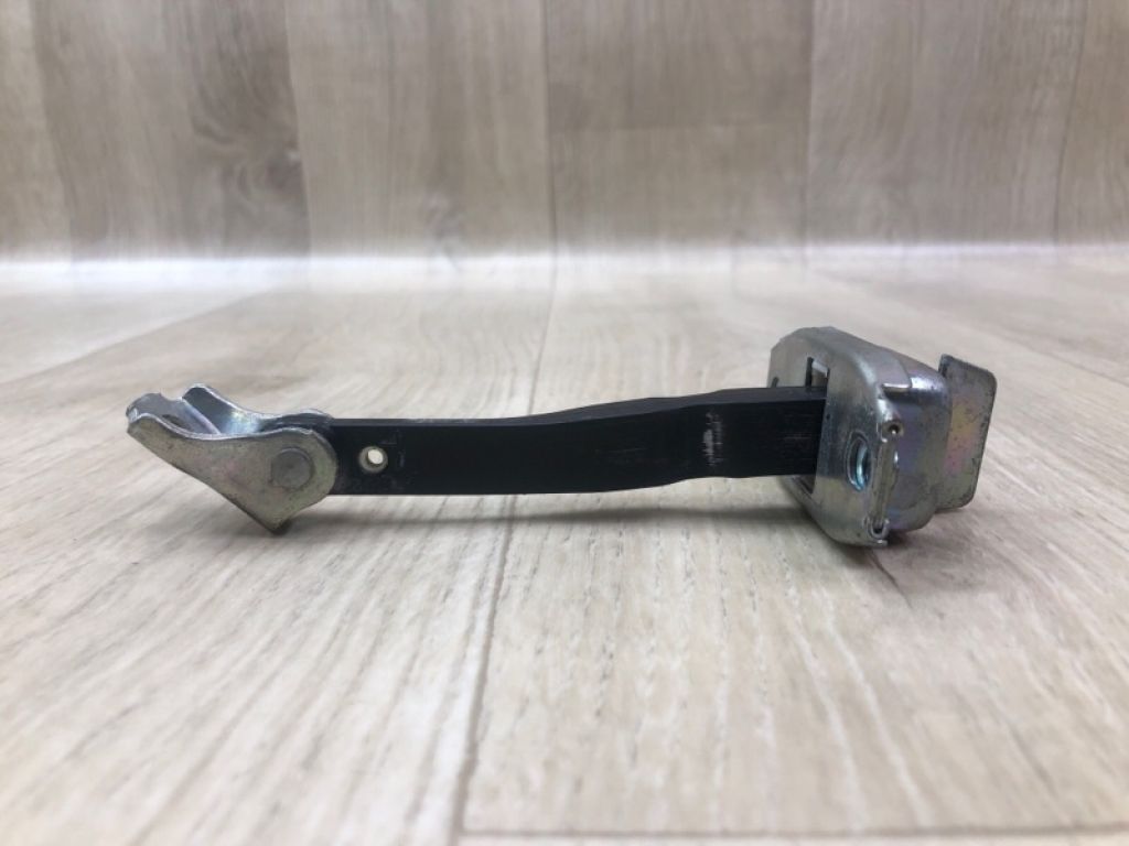 5702A149 | Ограничитель двери передн. прав. MITSUBISHI OUTLANDER GF 12- - Фото 2