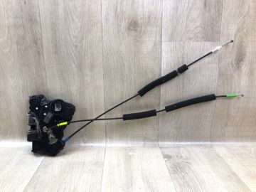 Замок двері передн. лів. TOYOTA CAMRY 30 02-06