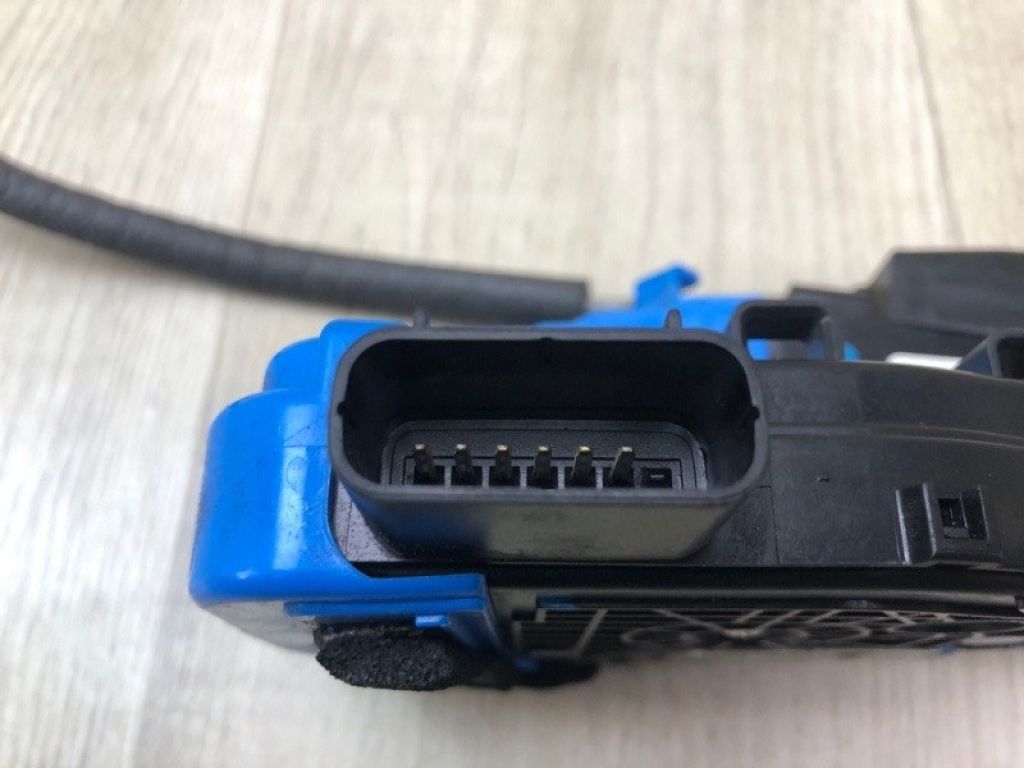 81310-2V000 | Замок двері передн. лів. HYUNDAI VELOSTER 11-18 - Фото 5