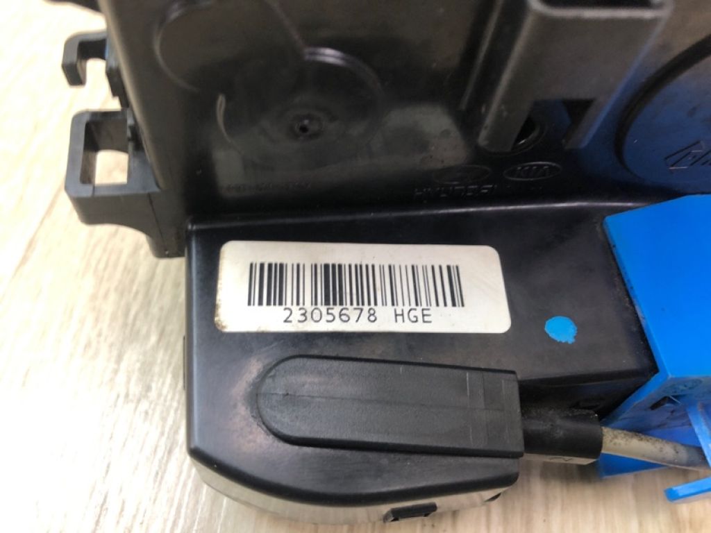 81310-2V000 | Замок двері передн. лів. HYUNDAI VELOSTER 11-18 - Фото 9