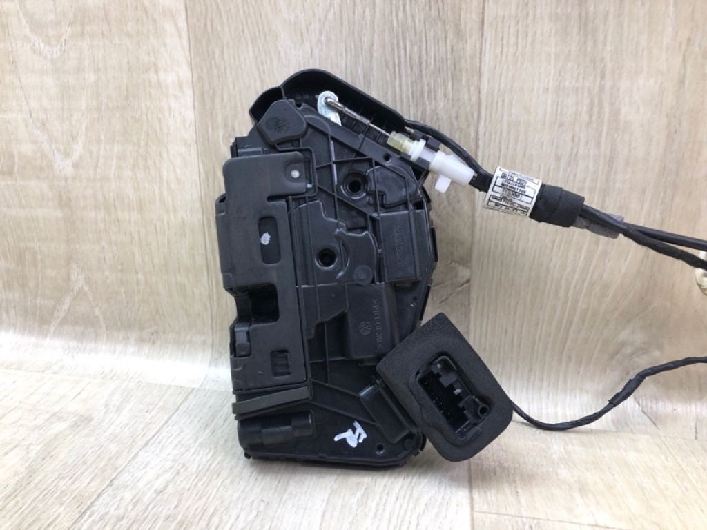 17A 837 016 | Замок двері передн. прав. VOLKSWAGEN TIGUAN 16-23 - Фото 2