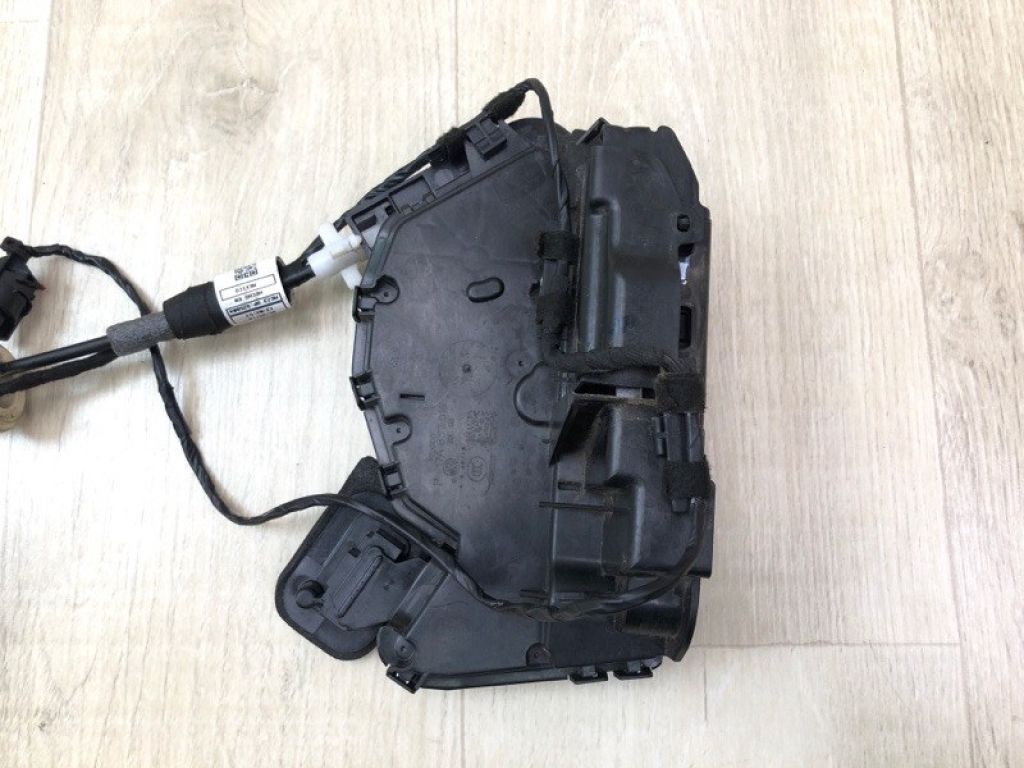 17A 837 016 | Замок двері передн. прав. VOLKSWAGEN TIGUAN 16-23 - Фото 4