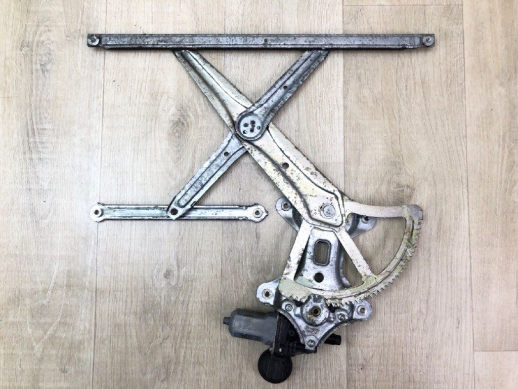 69802-04040 | Склопідйомник передн. лів. TOYOTA TACOMA 05-15 - Фото 2