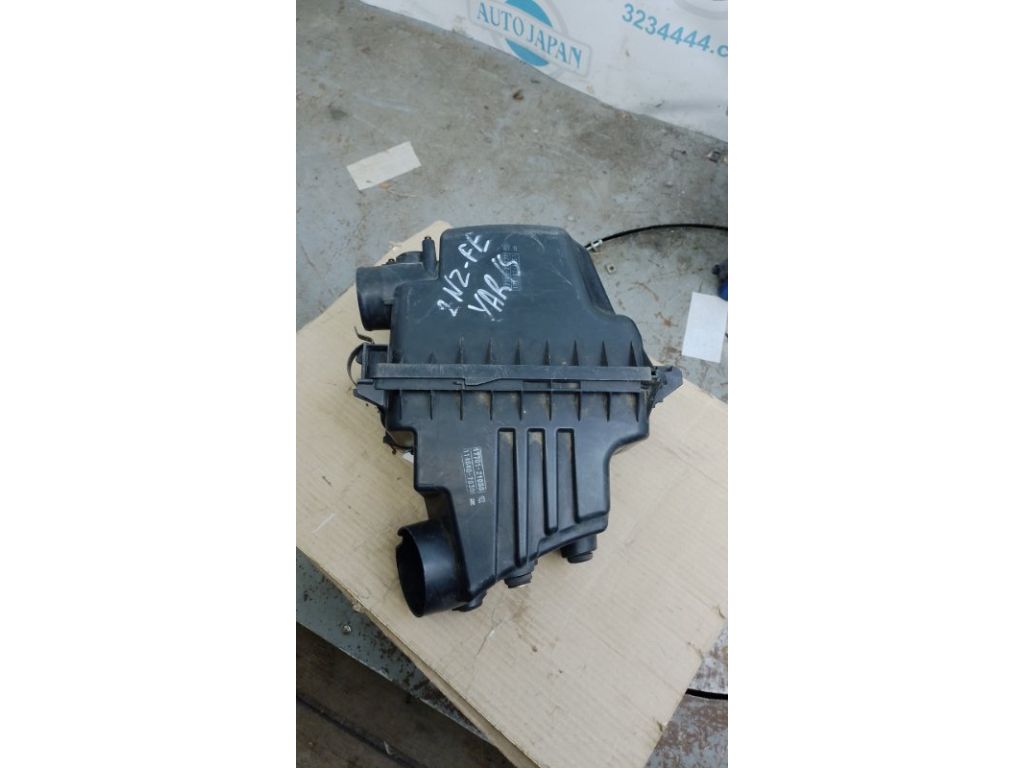 17701-21050 | Корпус повітряного фільтра TOYOTA YARIS 00-05