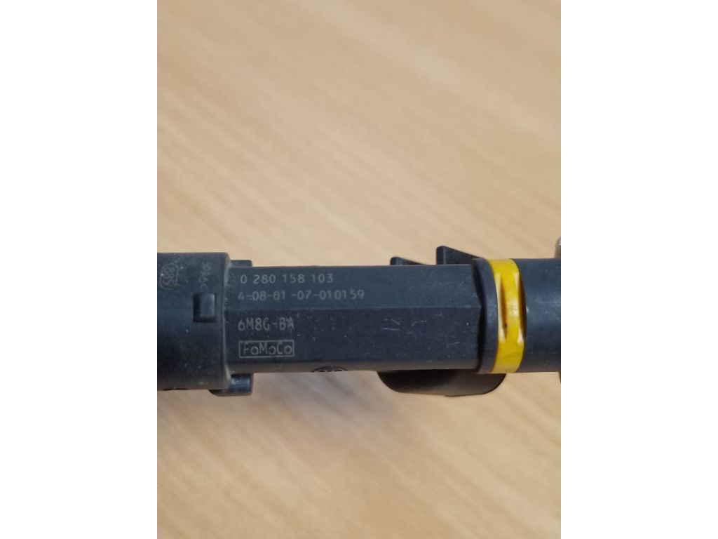 L3G5-13-250 | Форсунка топливная MAZDA 3 BK 03-08 - Фото 4