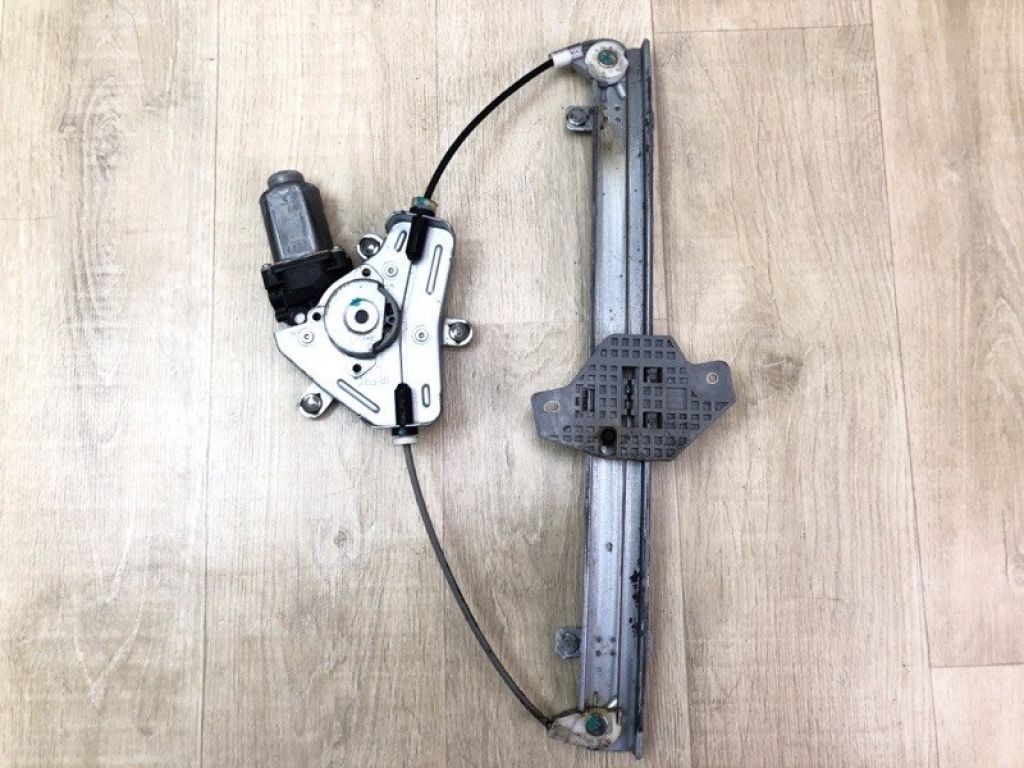 82403-1R110 | Склопідйомник передн. лів. HYUNDAI ACCENT RB 10-