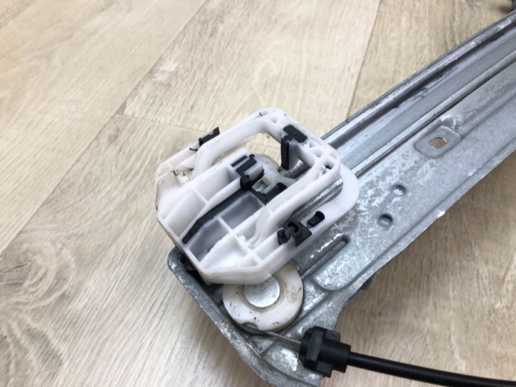 CJ5Z-7823201-C | Склопідйомник передн. лів. FORD ESCAPE 12-19 - Фото 5