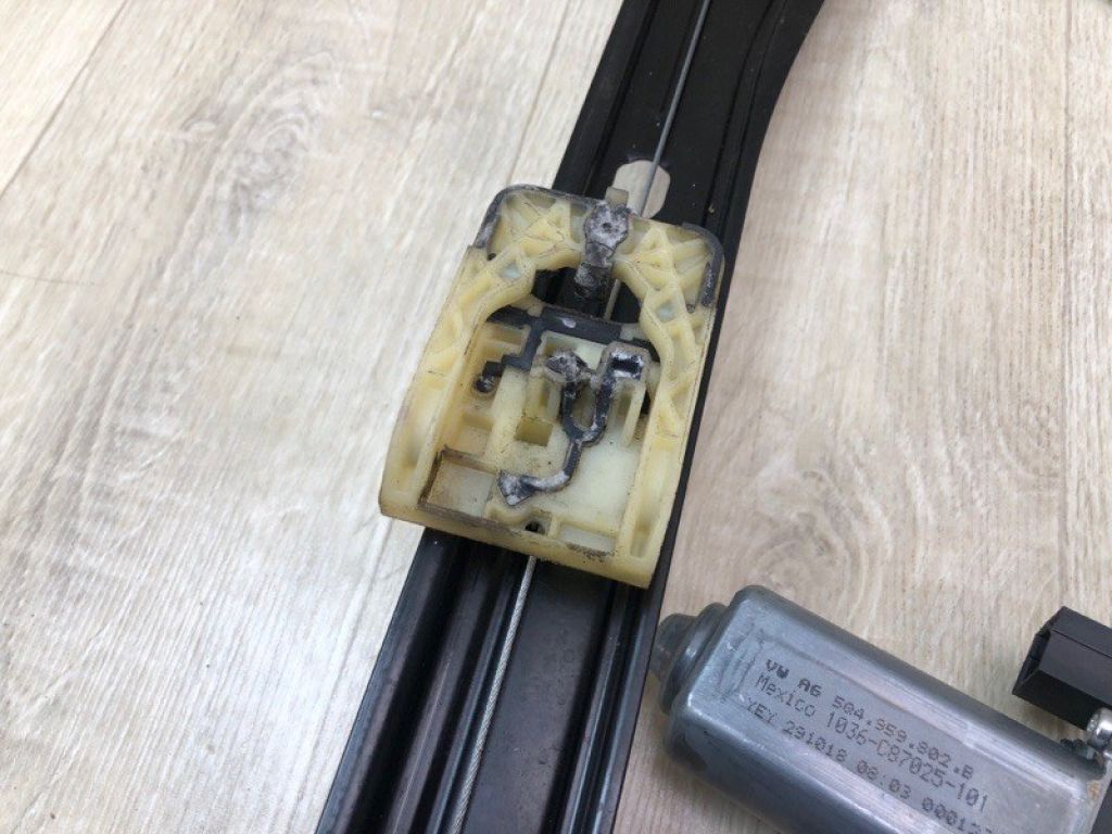 5NN 837 461 | Склопідйомник передн. лів. VOLKSWAGEN TIGUAN 16-23 - Фото 4