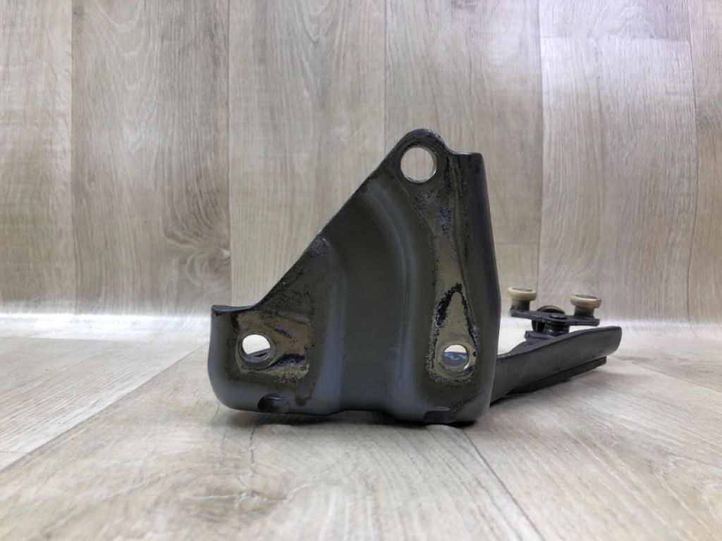 68350-08031 | Ролик зсувних дверей нижній задн. прав. TOYOTA SIENNA 11-16 - Фото 3