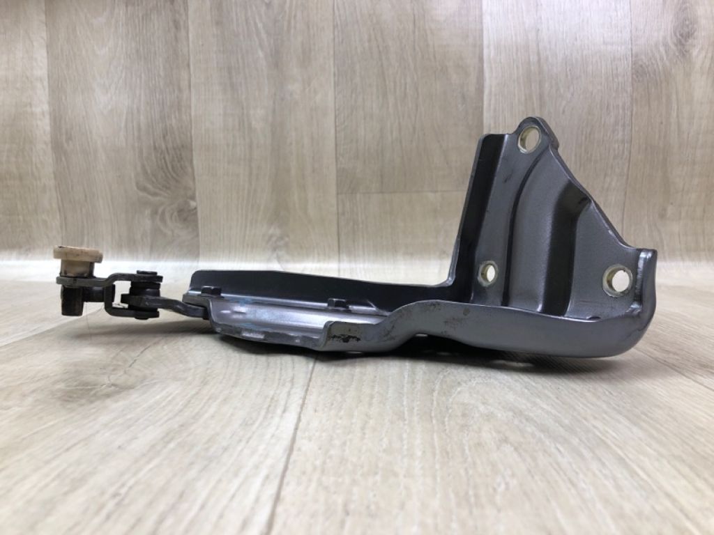 68350-08031 | Ролик зсувних дверей нижній задн. прав. TOYOTA SIENNA 11-16 - Фото 4