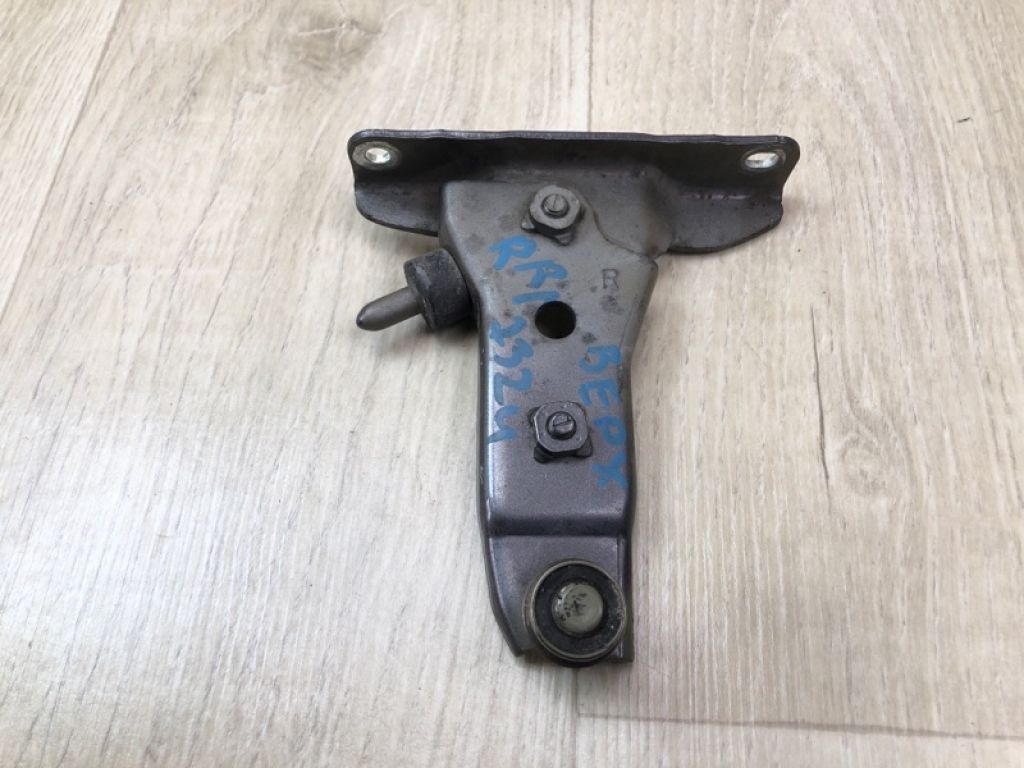 68310-08030 | Ролик зсувних дверей верхній прав. TOYOTA SIENNA 11-16 - Фото 2