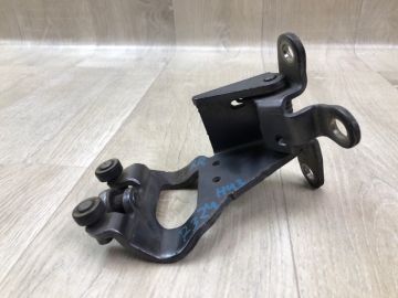 Ролик зсувних дверей нижній задн. прав. TOYOTA SIENNA 11-16