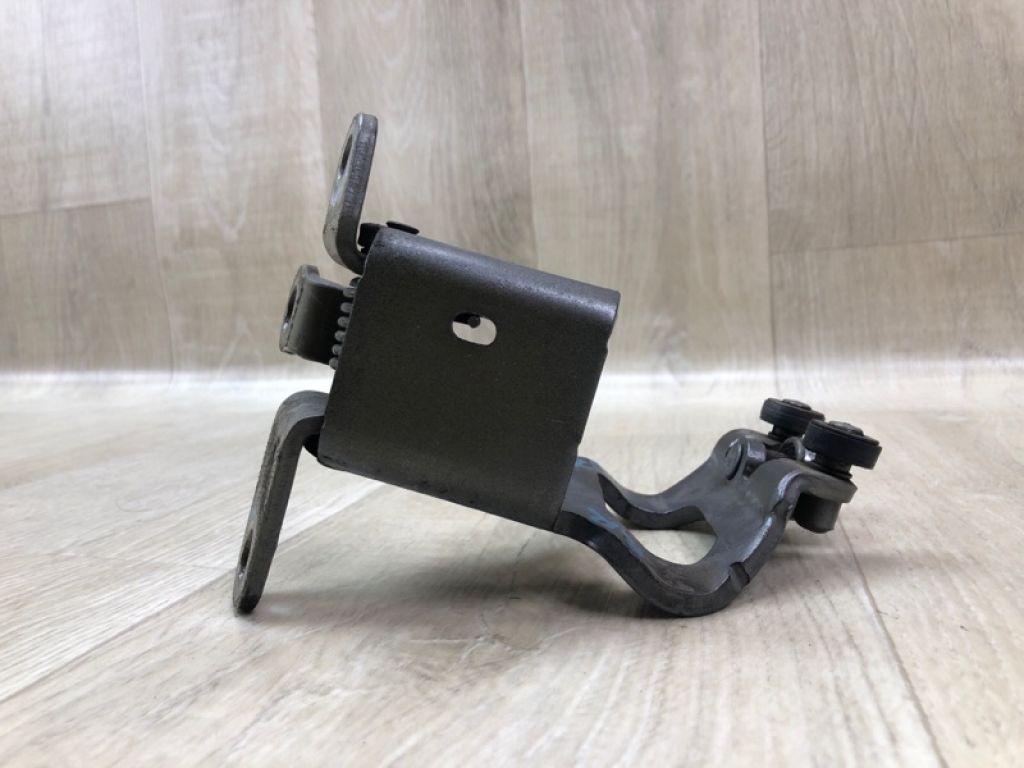 68380-08040 | Ролик зсувних дверей нижній задн. прав. TOYOTA SIENNA 11-16 - Фото 3