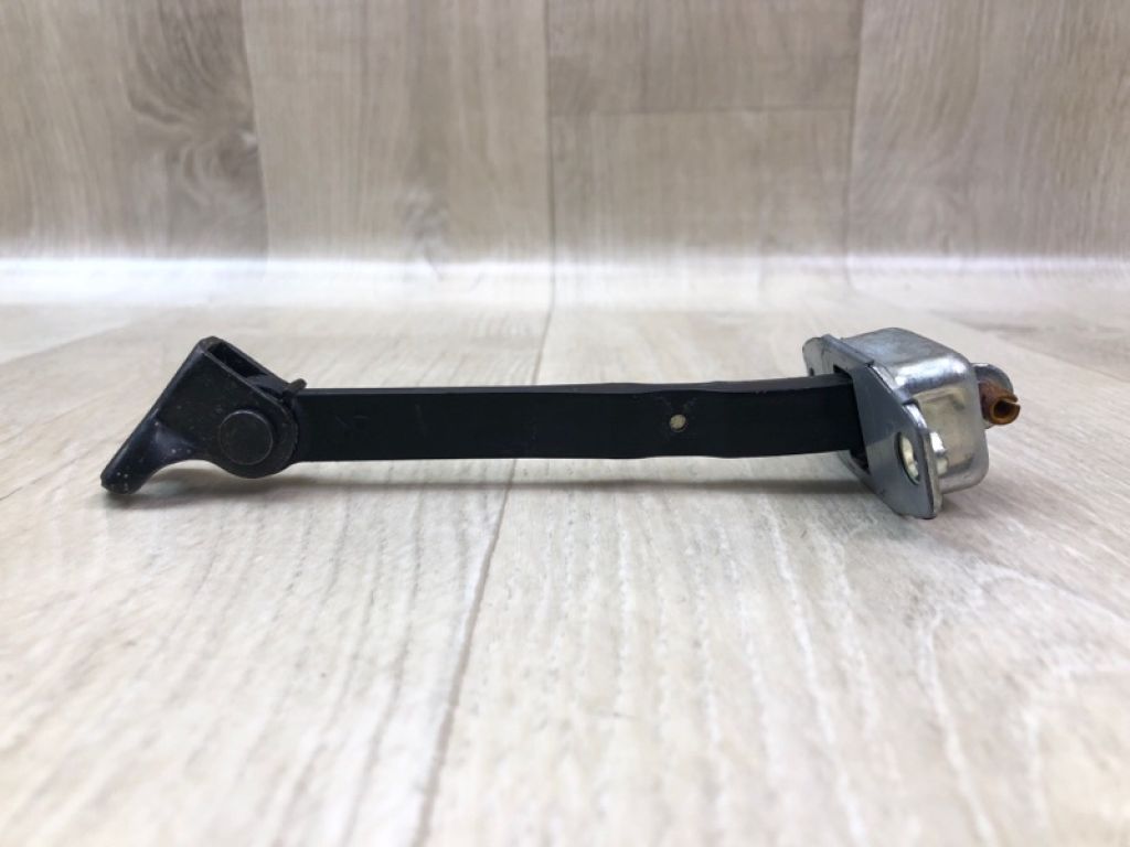 81810-57L01 | Обмежувач дверей передн. лів. SUZUKI SX4 06-13 - Фото 2