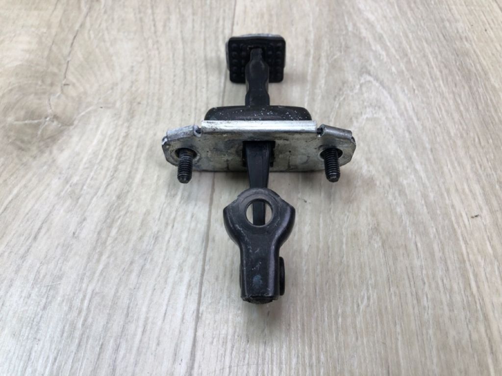 79380-A7000 | Обмежувач дверей передн. лів. KIA FORTE YD 12- - Фото 3