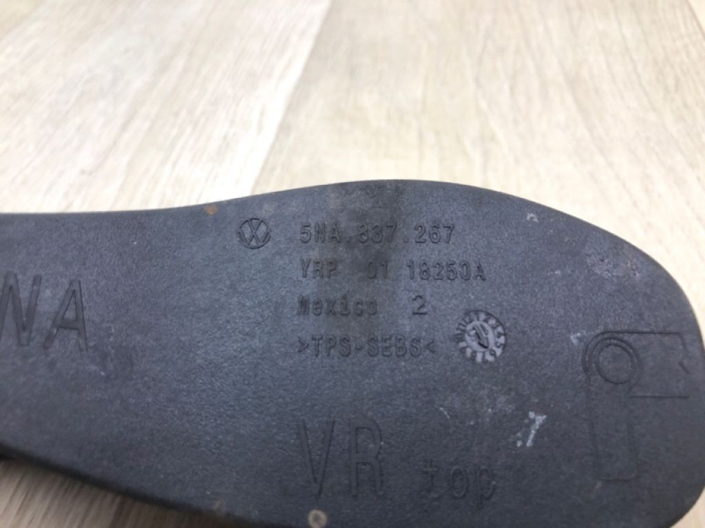 5NA 837 249 | Ограничитель двери передн. лев. VOLKSWAGEN TIGUAN 16-23 - Фото 6