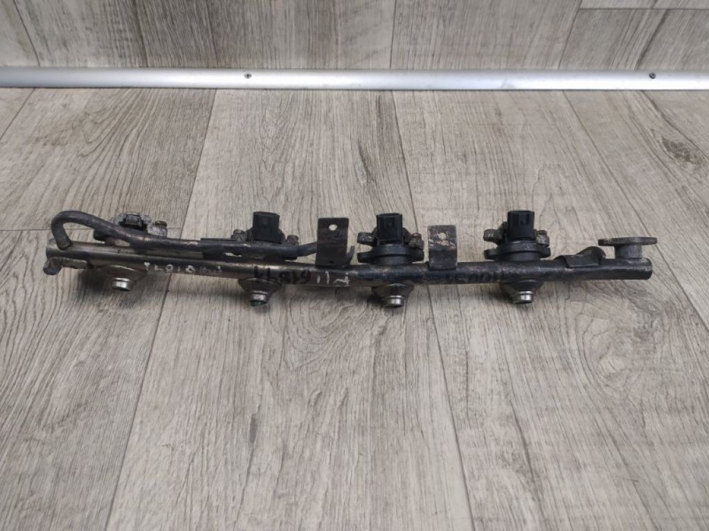 16600-83J00 | Форсунка топливная NISSAN PRIMERA P-11 96-01