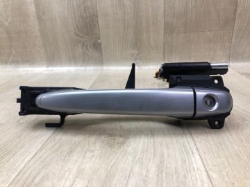 Ручка двері зовнішня передн. лів. TOYOTA TACOMA 05-15