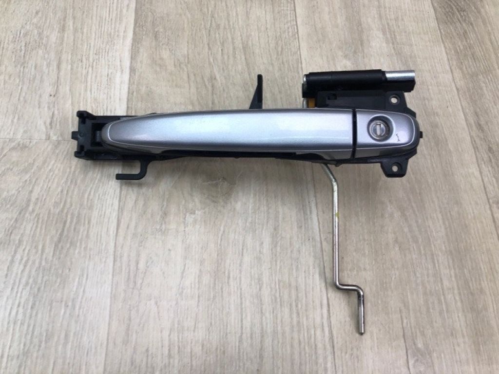 69211-AE020-B9 | Ручка двері зовнішня передн. лів. TOYOTA TACOMA 05-15 - Фото 2