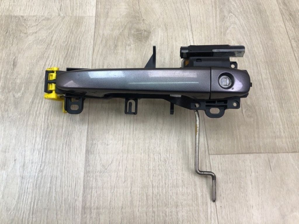 69210-0T010-B3 | Ручка двері зовнішня передн. лів. TOYOTA SIENNA 11-16 - Фото 2