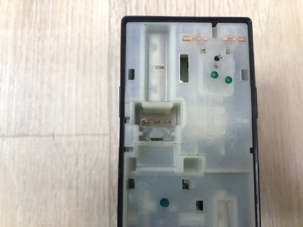 25401-3AA2B | Блок керування склопідіймачами передн. лів. NISSAN VERSA B17 11-19 - Фото 7