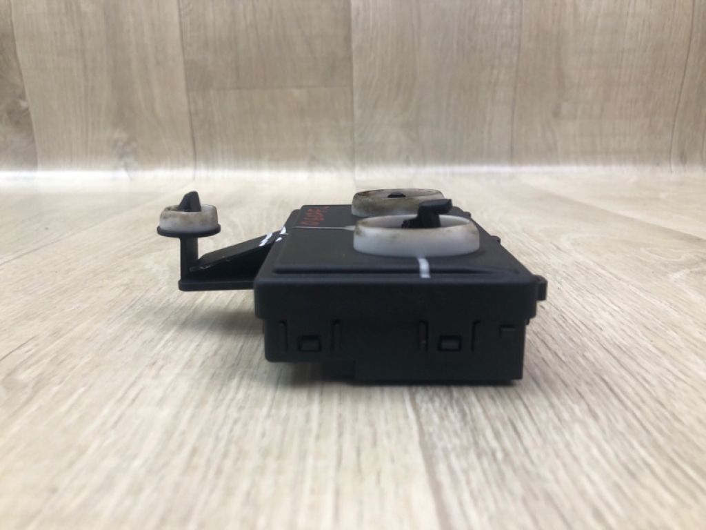 5Q4 959 593 M | Блок управления дверей передн. лів. VOLKSWAGEN TIGUAN 16-23 - Фото 3