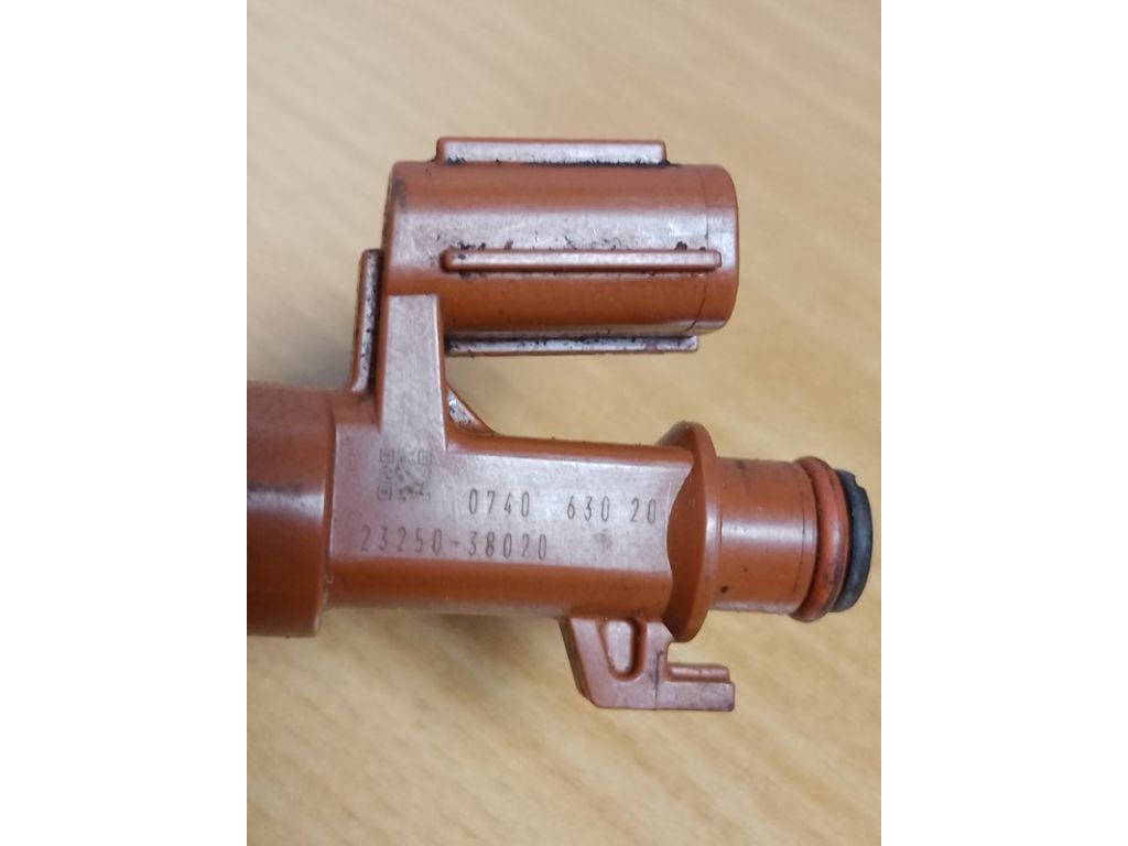 23209-38030 | Форсунка топливная LEXUS LS460 06-12 - Фото 4