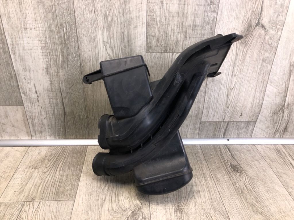 17750-0P010 | Повітрозабірник TOYOTA SIENNA 11-16 - Фото 3