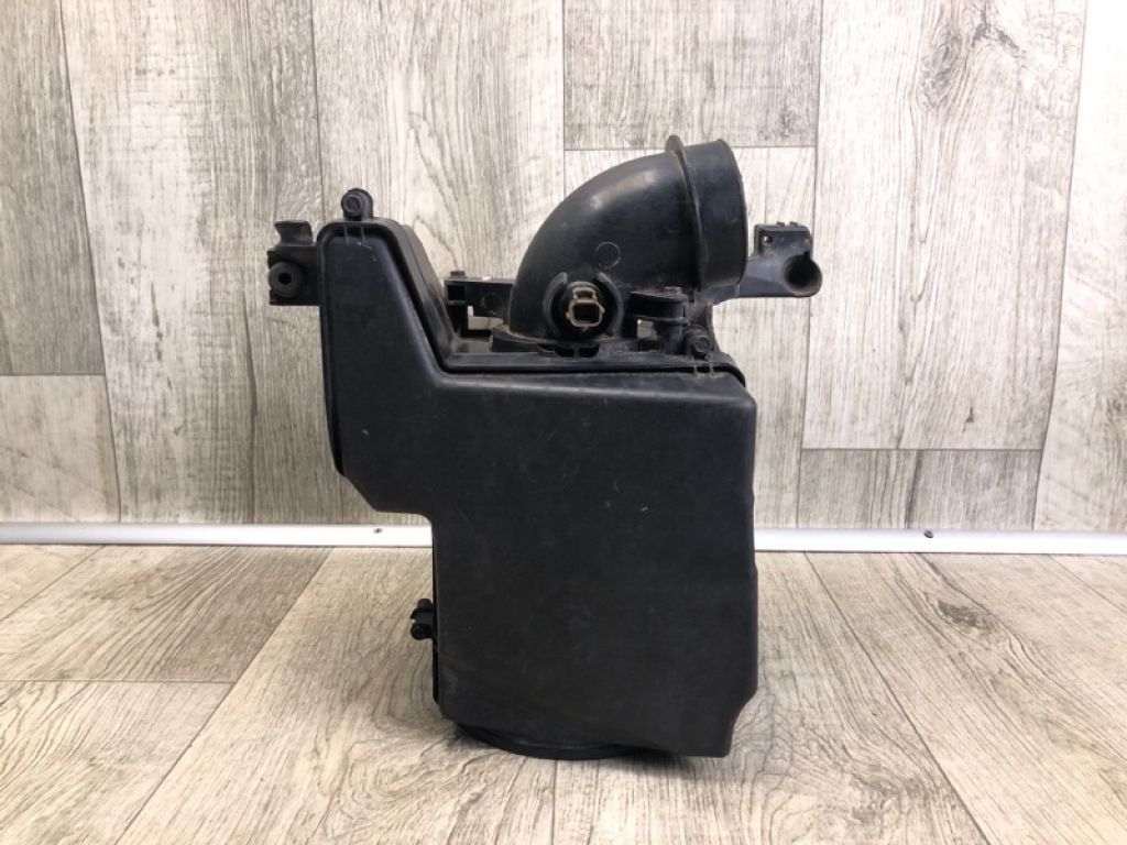 CV6Z-9600-G | Корпус повітряного фільтра FORD ESCAPE 12-19 - Фото 4