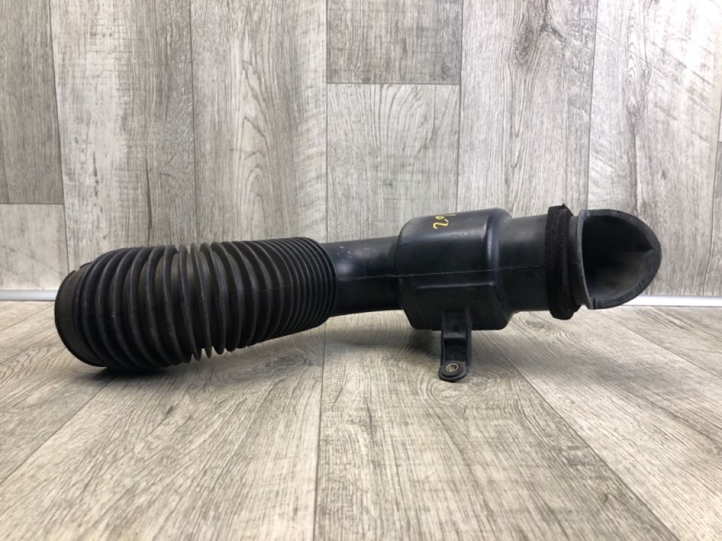 17882-0P010 | патрубок повітряного фільтра TOYOTA TACOMA 05-15 - Фото 4