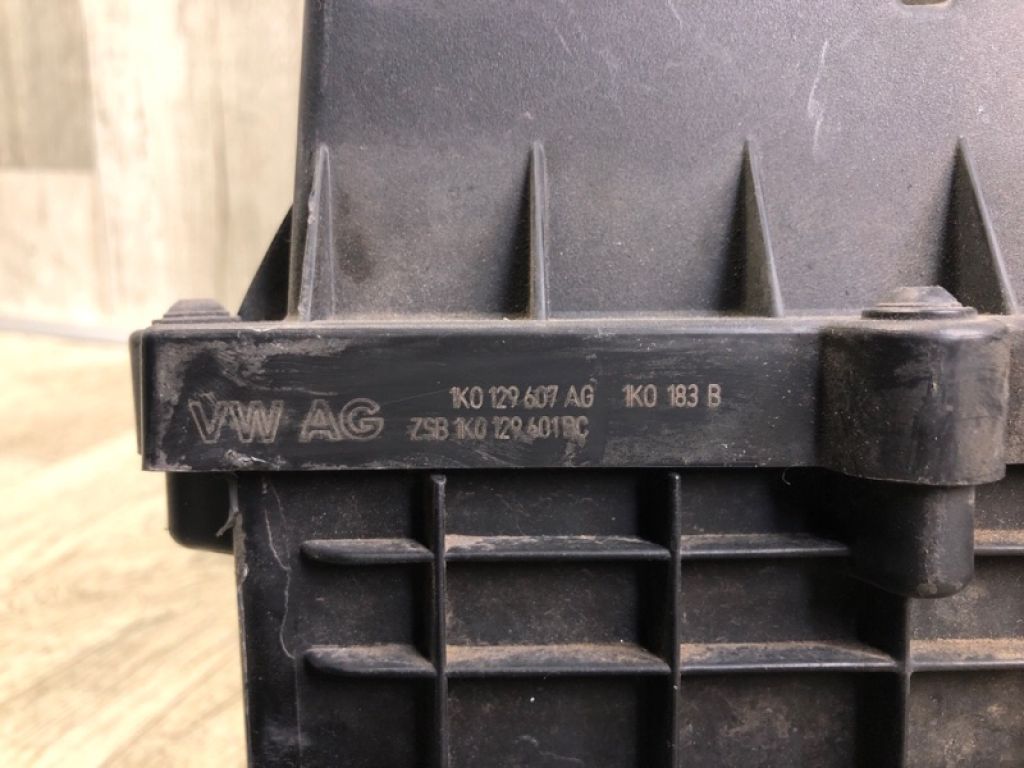 1K0 129 607 AG | Корпус повітряного фільтра VOLKSWAGEN TIGUAN 08-17 - Фото 7