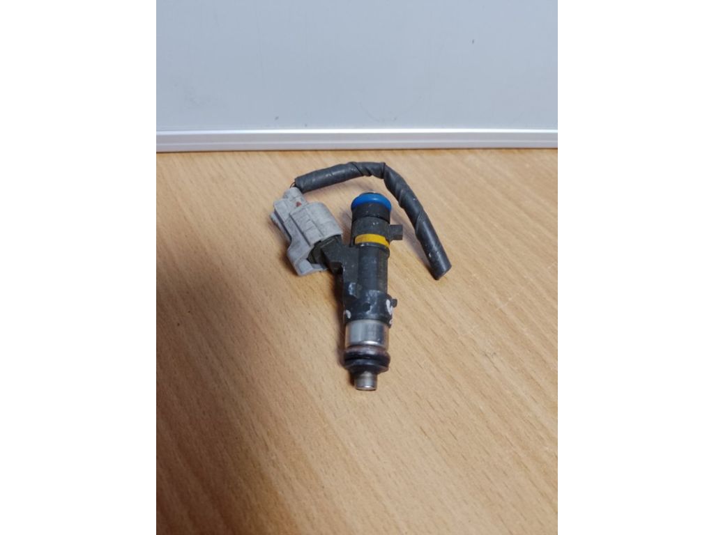 16600-CD700 | Форсунка топливная INFINITI M35/M45 04-10