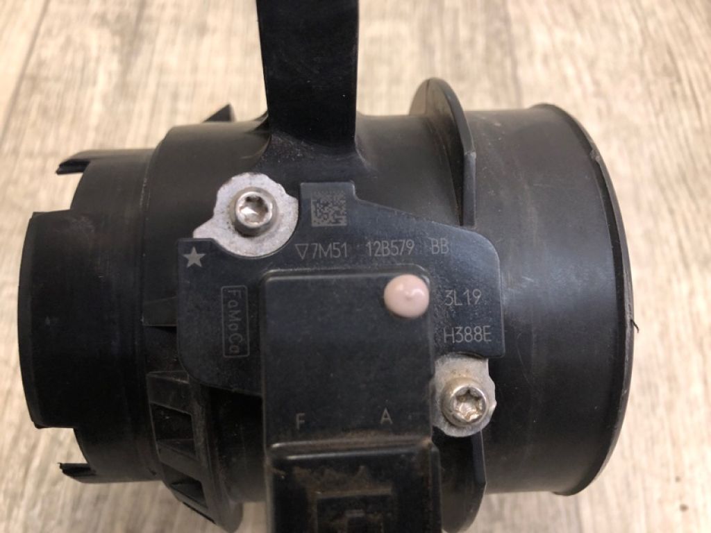 CP9Z-12B579-B | Расходомер воздуха FORD FOCUS 10-18 - Фото 5