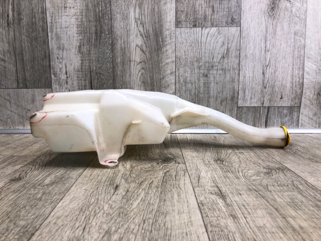 FR3Z-17618-E | Бачок омывателя FORD MUSTANG 15- - Фото 2