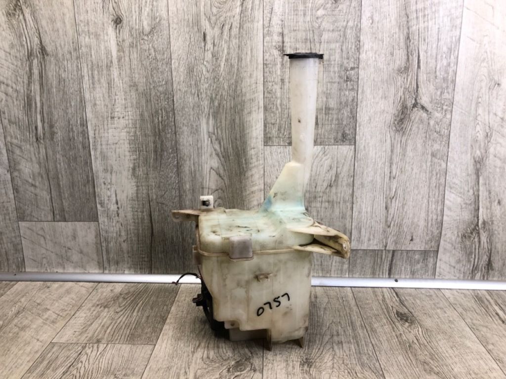 85315-33250 | Бачок омивача TOYOTA CAMRY 30 02-06