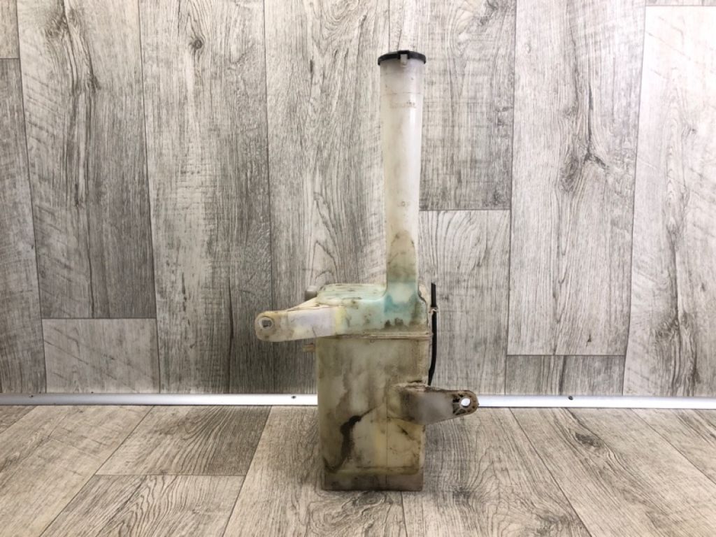 85315-33250 | Бачок омивача TOYOTA CAMRY 30 02-06 - Фото 3