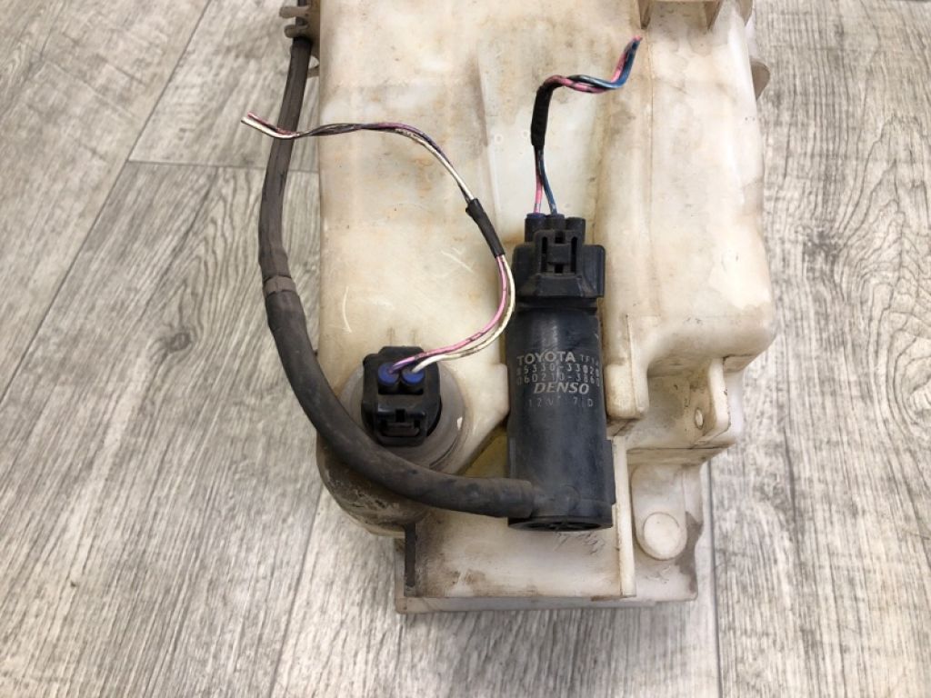 85315-33250 | Бачок омивача TOYOTA CAMRY 30 02-06 - Фото 6