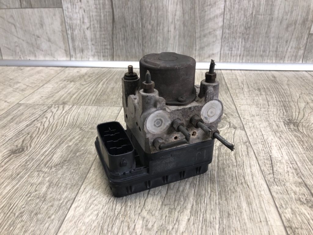 44050-33081 | Блок антиблокувальної системи TOYOTA CAMRY 30 02-06
