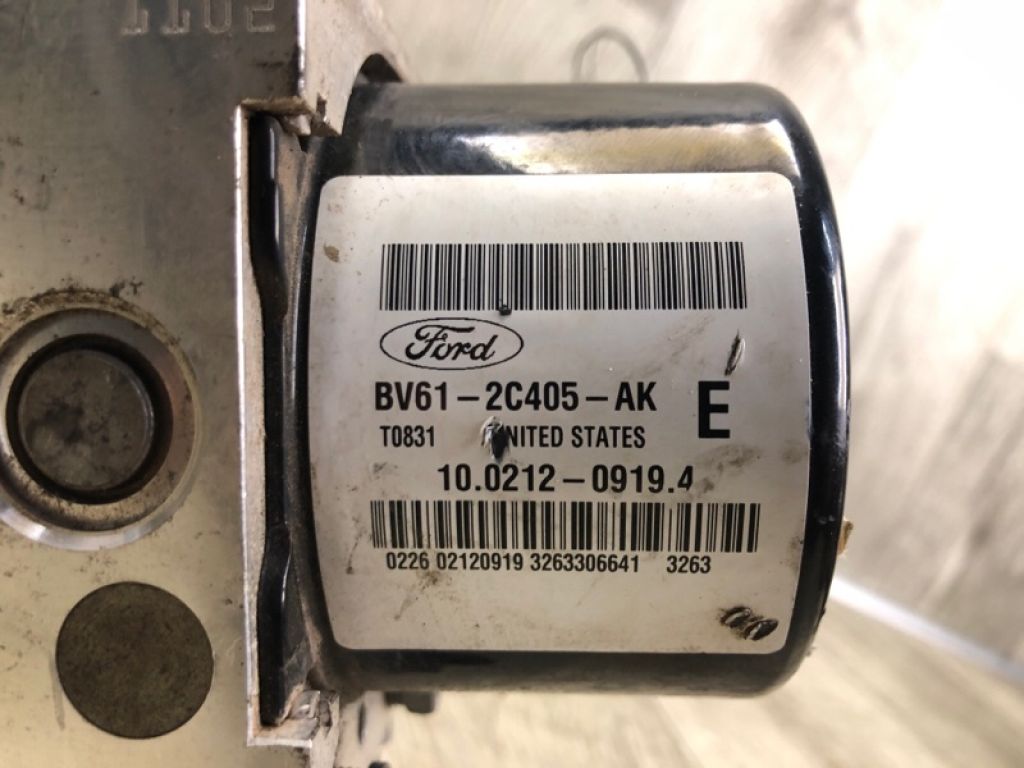 BV6Z-2C405-E | Блок ABS FORD FOCUS 10-18 - Фото 6