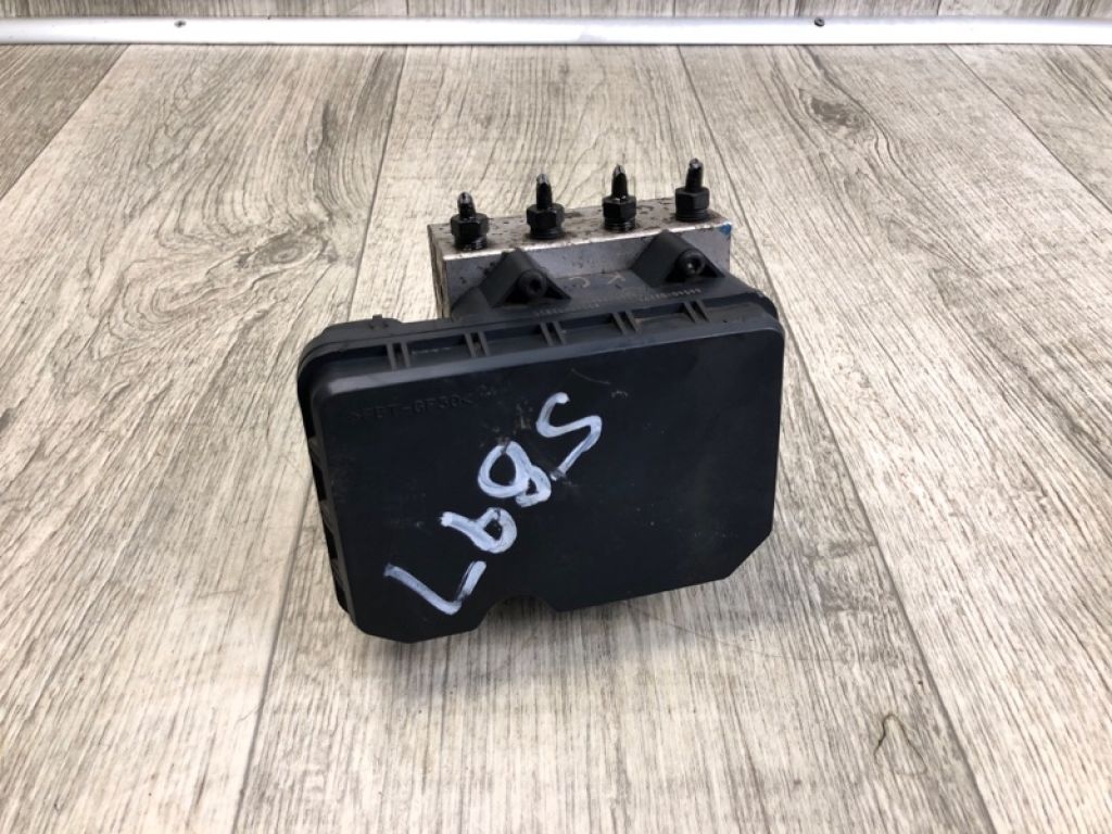 44050-02521 | Блок ABS TOYOTA COROLLA 150 06-13