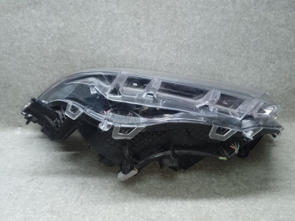 81110-0R440 | Фара прав. TOYOTA RAV4 18- - Фото 3