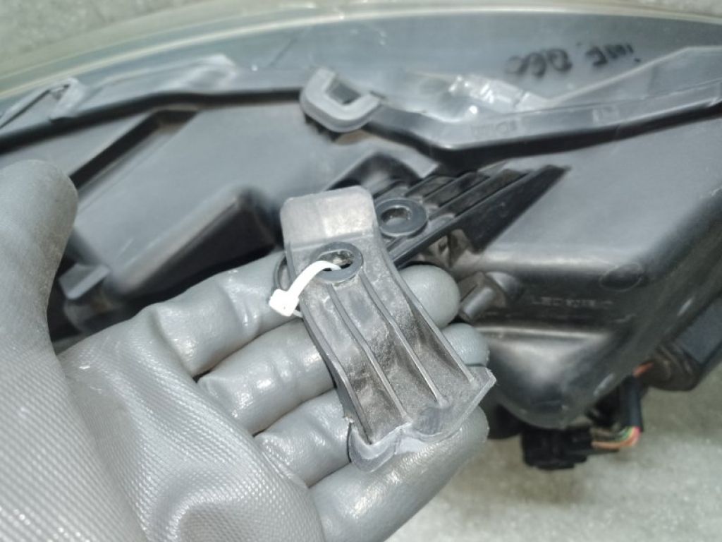 26060-5CH0A | Фара лів. INFINITI Q60 16-20 - Фото 6