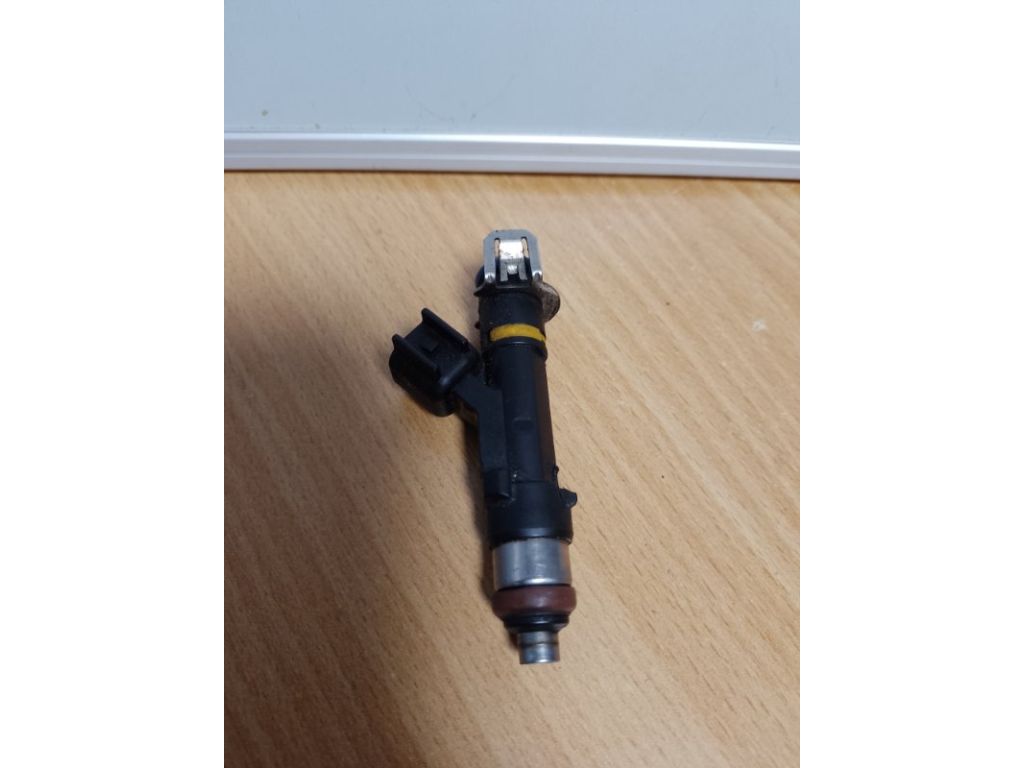 L3G5-13-250 | Форсунка топливная MAZDA 3 BL 09-13