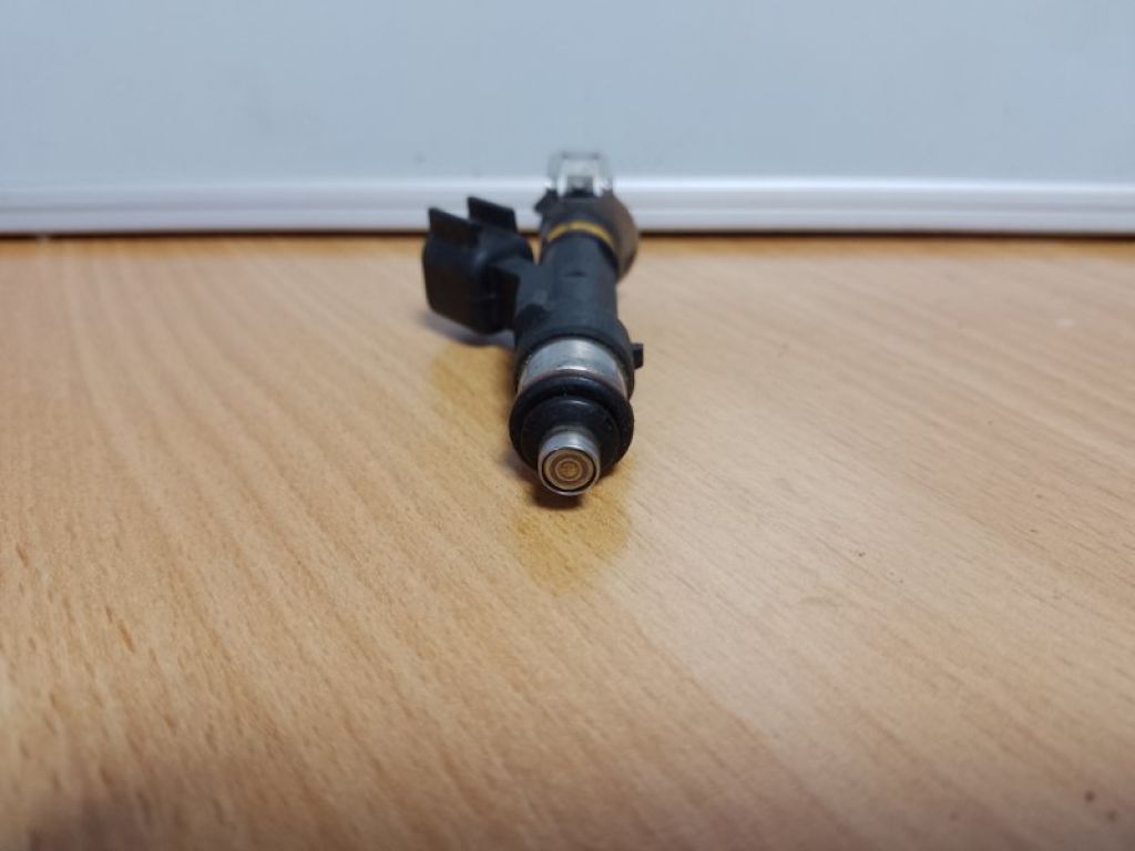 L3G5-13-250 | Форсунка топливная MAZDA 3 BK 03-08 - Фото 3