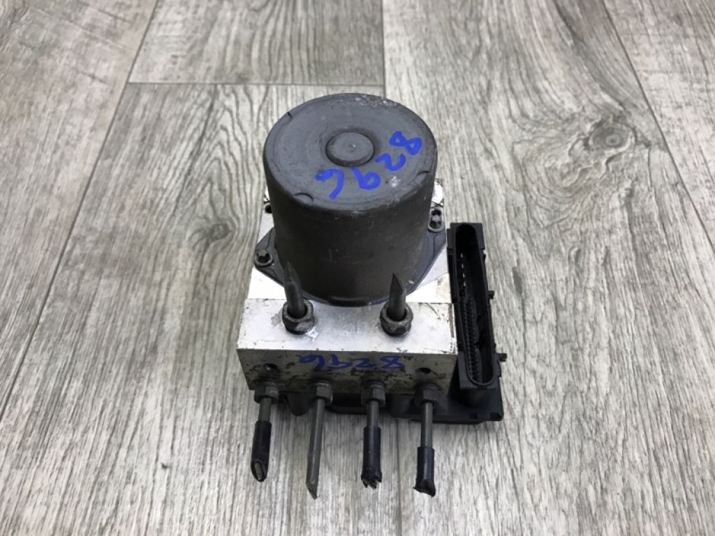 44050-0T030 | Блок ABS TOYOTA VENZA 09-16