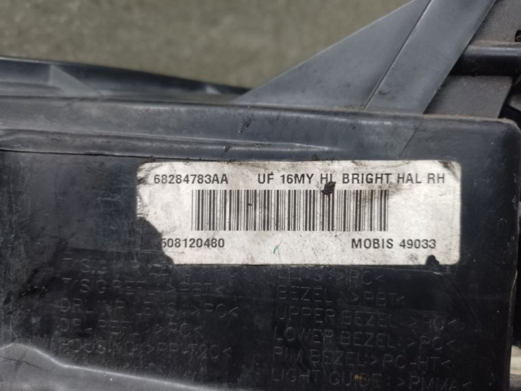 68284783AA | Фара прав. CHRYSLER 200 14-16 - Фото 6
