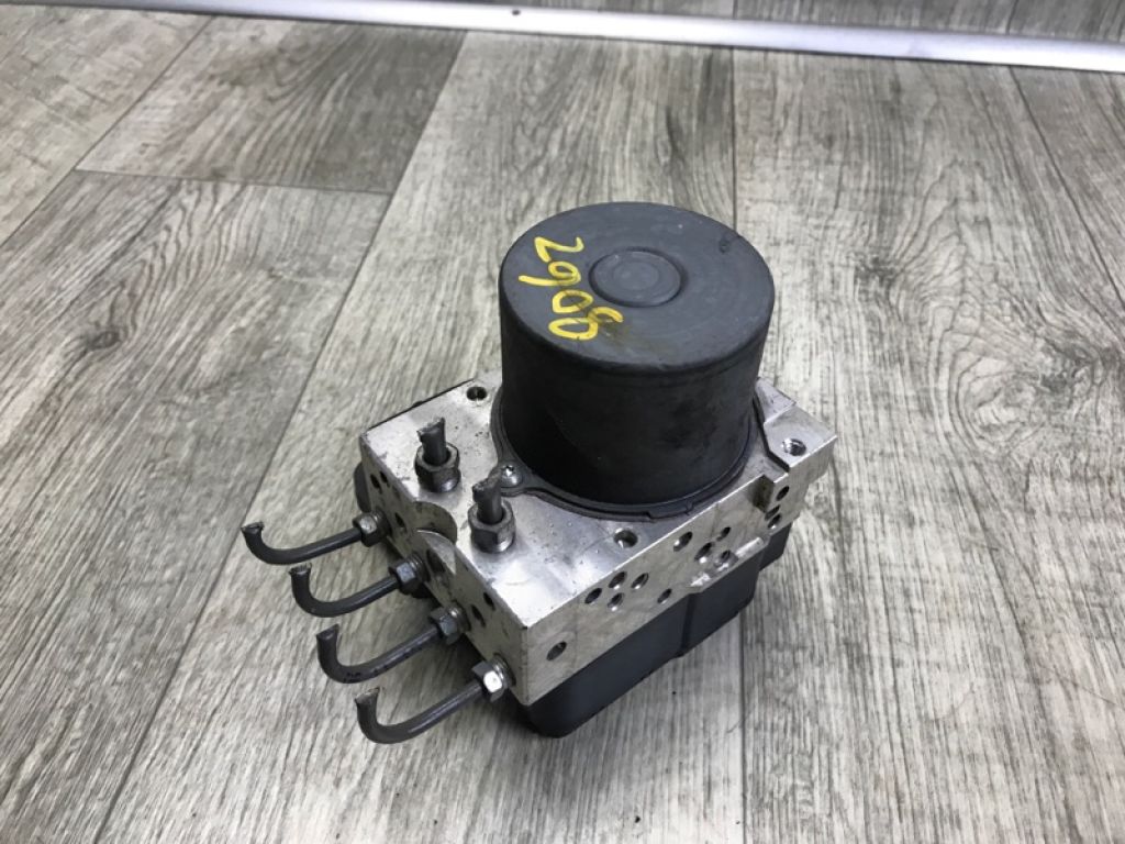 44050-04104 | Блок антиблокувальної системи TOYOTA TACOMA 05-15 - Фото 2