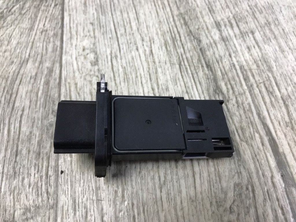 22680-7S00A | Витратомір повітря NISSAN PATHFINDER R52 12-21