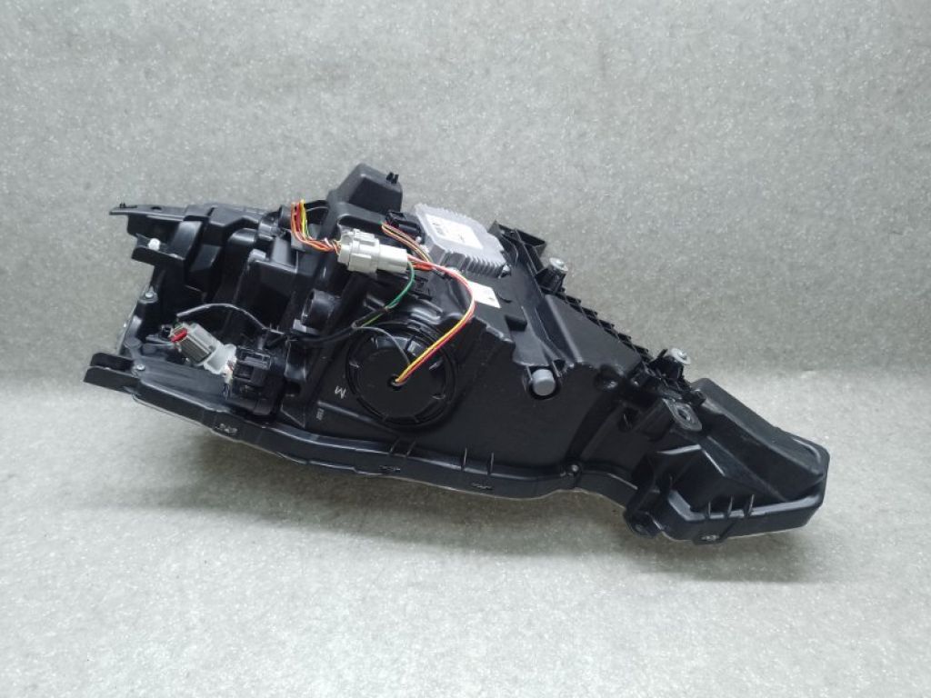 26010-3NA1A | Фара прав. NISSAN LEAF 10-17 - Фото 4