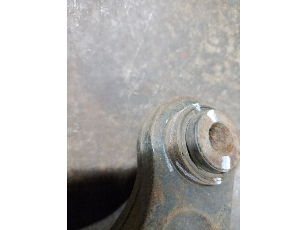 TD11-28-C10 | Важіль задньої підвіски поперечний верхній MAZDA CX-9 06-16 - Фото 3